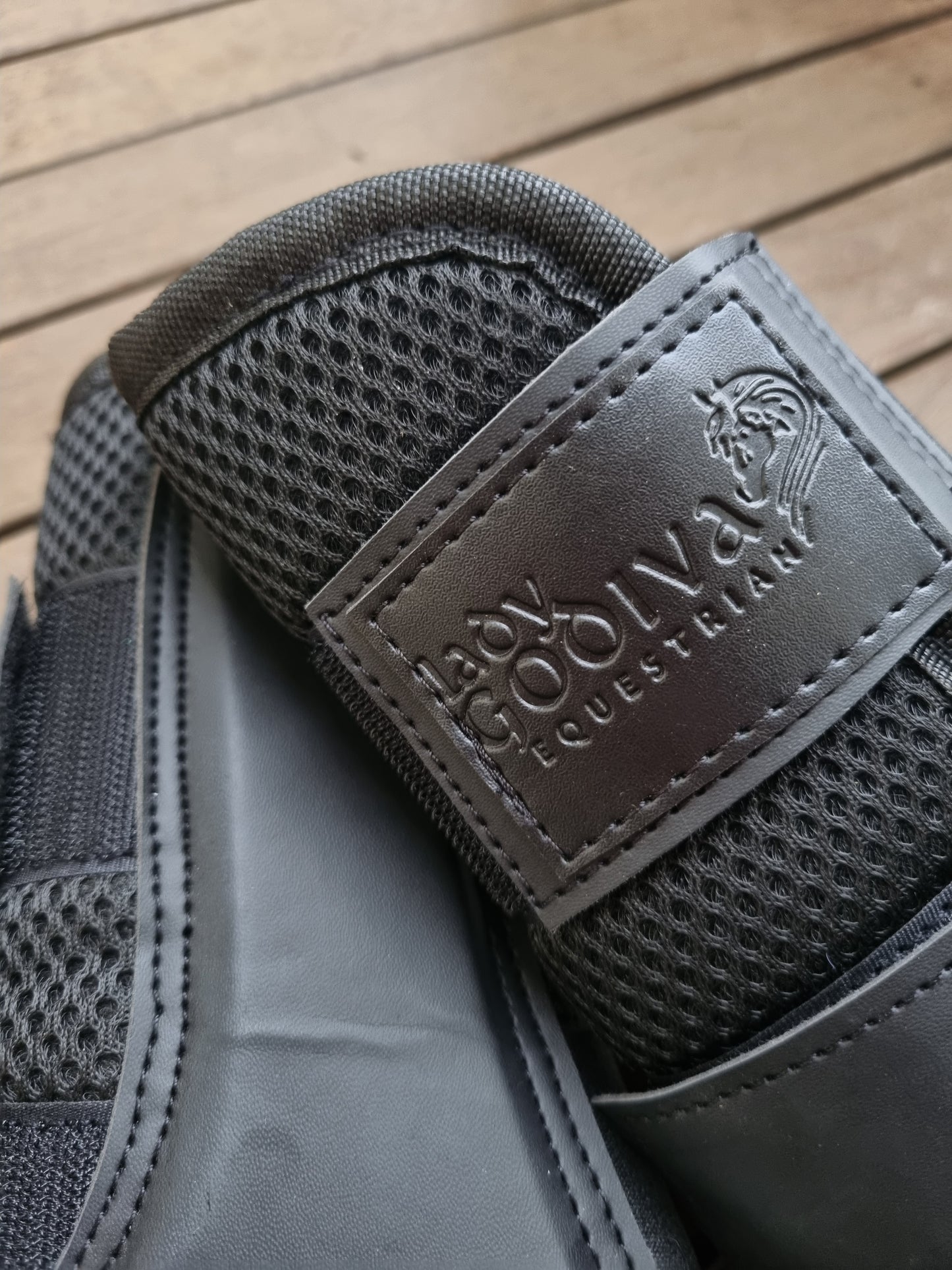 Black Coolflow Brushing Boots