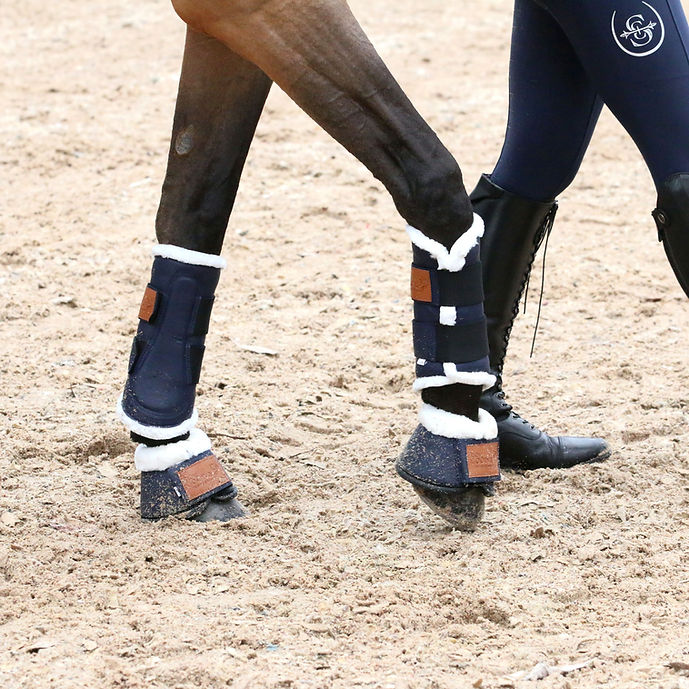 Navy Bell boots with fur