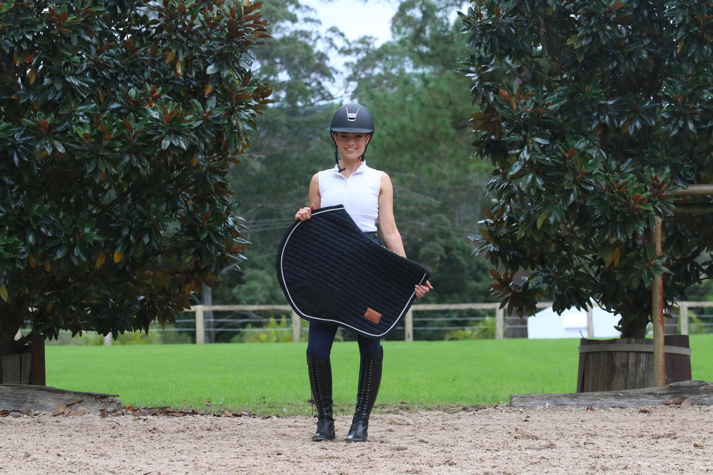 Black Classic Bamboo Saddle Pad