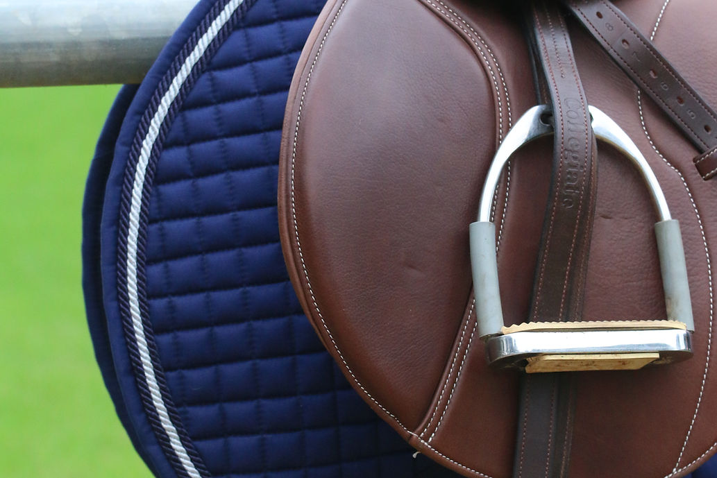 Navy Classic Bamboo Saddle Pad