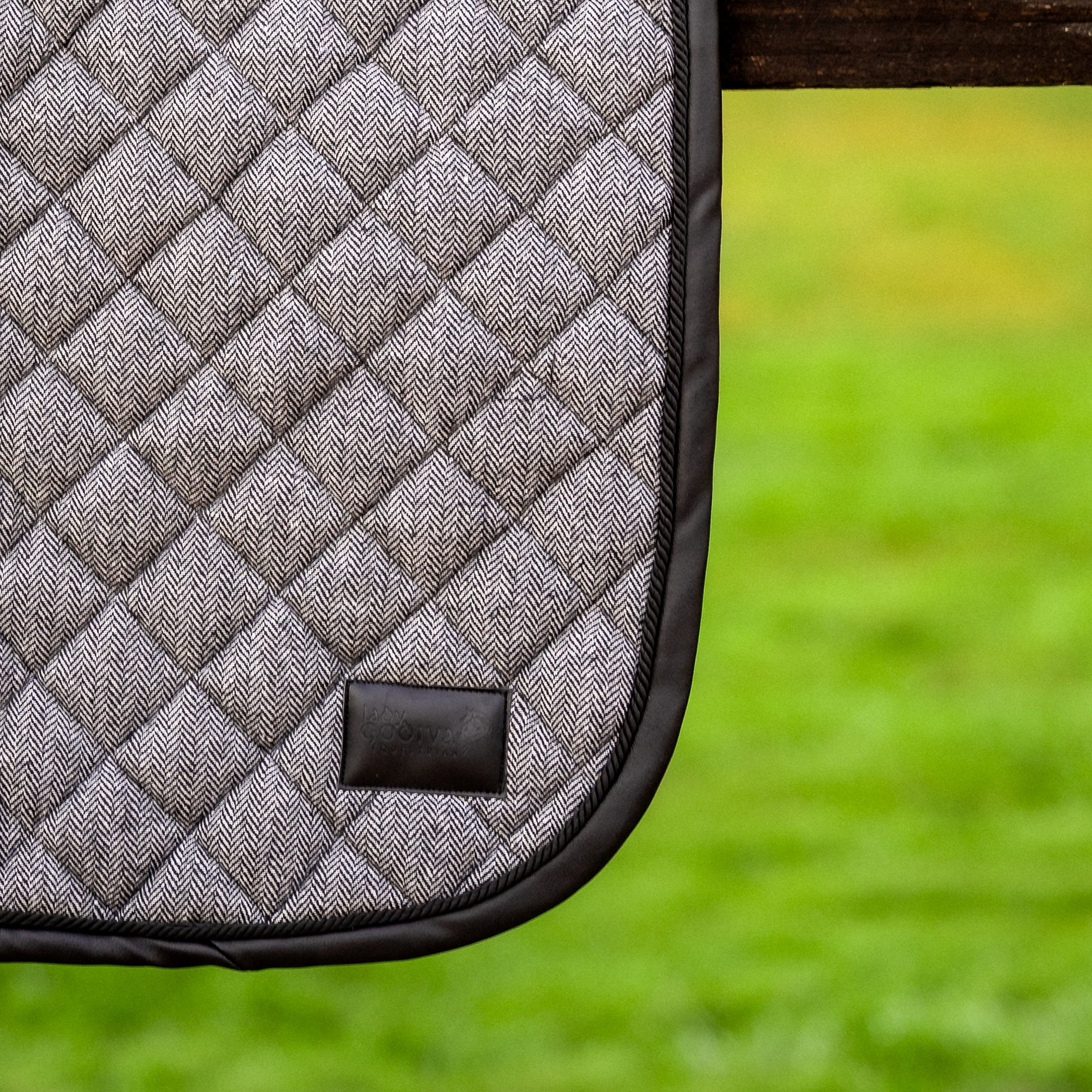 Tweed Saddle Pad - Black